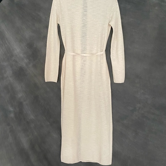 Babaton Kirby Sweater - Picture 6 of 7